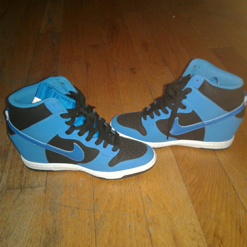 Womens Nike Dunk Sky Hi
